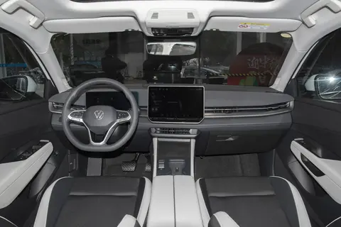 德系工艺+均衡表现 全新速腾 L 详细体验，适合家用吗？